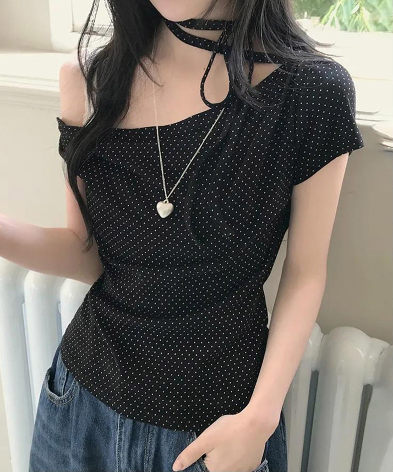 【チェルカ/CERCA】のNia/Nia(ニア)/ドット柄 半袖 ワンショルダーリボントップス インテリア・キッズ・メンズ・レディースファッション・服の通販 founy(ファニー) ファッション Fashion レディースファッション Fashion for Women トップス・カットソー Cut & Sew Tops ガーリー Girly, Feminine Style ショルダー Shoulder, Shoulder Strap ダメージ Distressed, Destroyed デニム Denim, Jeans Material ドット Polka Dot, Dot Pattern バルーン Balloon, Balloon Silhouette ボトム Bottoms, Lower Wear 半袖 Short Sleeve, Half Sleeve リボン Ribbon, Bow レース Lace, Lace Fabric ワイド Wide, Wide Fit ワンショル One Shoulder, Asymmetrical 再入荷 Restock / Back in Stock おすすめ Recommended / Our Picks ブラック|ID: prp329100004802060 ipo3291000000034840284