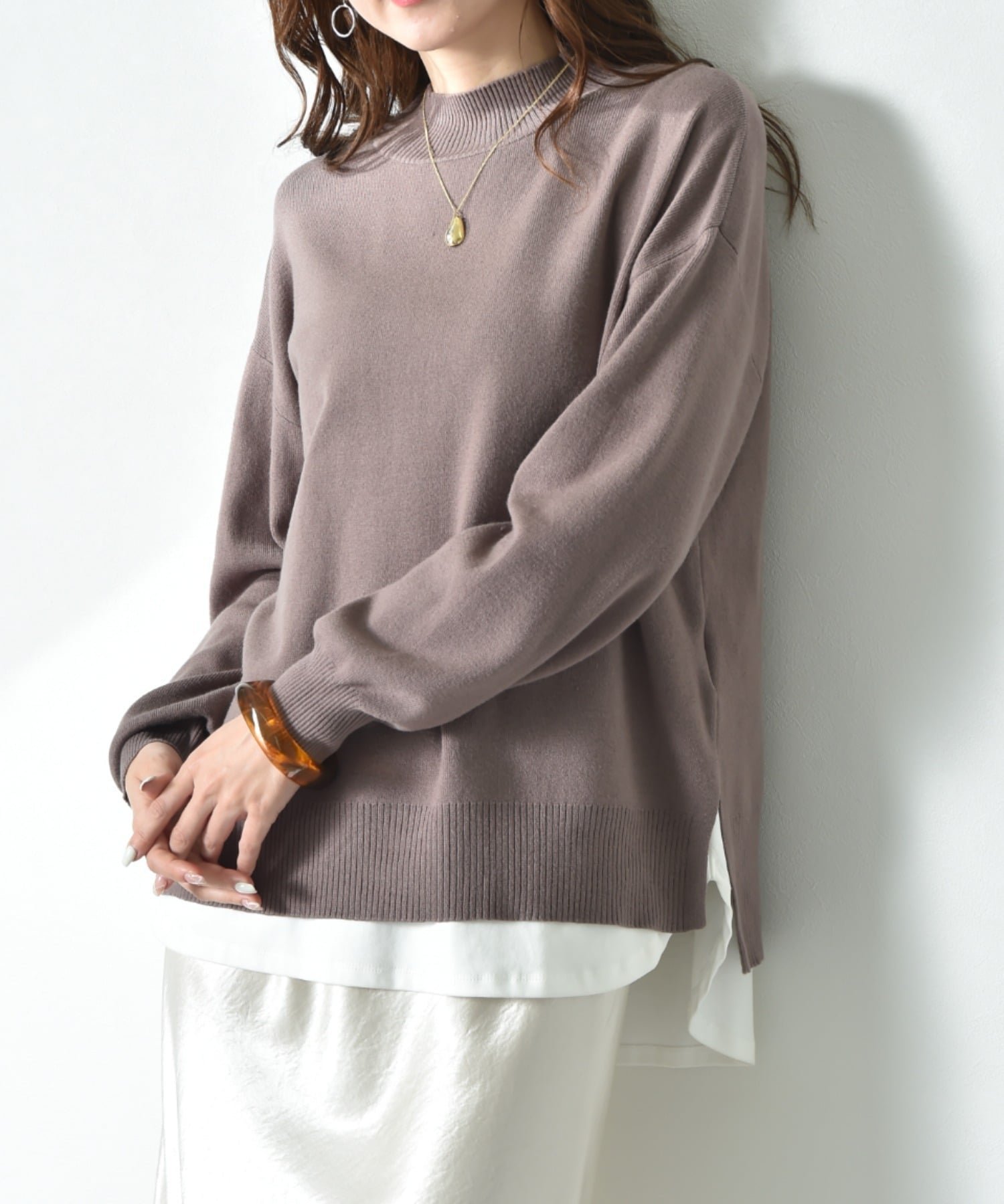 【インタープラネット/INTERPLANET】の総針モックネックプルオーバー インテリア・キッズ・メンズ・レディースファッション・服の通販 founy(ファニー) ファッション Fashion レディースファッション Fashion for Women トップス・カットソー Cut & Sew Tops カジュアルプルオーバー・ニットトップス Pullovers & Knit Tops / Casual Pullovers コンパクト Compact, Small Size シンプル Simple, Minimal デニム Denim, Jeans Material ベーシック Basic, Essential モックネック Mock Neck, Short Turtleneck エレガント 上品 Elegant モカ|ID: prp329100004802117 ipo3291000000034840705