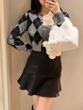 【スナイデル/SNIDEL】のヘムフレアスカショ【カンヘウォン着用】 人気、トレンドファッション・服の通販 founy(ファニー) ファッション Fashion レディースファッション Fashion for Women ウェーブ Wavy Pattern クラシカル Classical, Vintage-Inspired ショート Short, Short Length スマート Smart, Elegant チェック Check, Plaid, Tartan トレンド Trend, Trending Now 定番 Standard, Basic Item 人気 Popular, Best Seller フレア Flare, Flared ミックス Mix, Mixed Style 冬 Winter / This Winter おすすめ Recommended / Our Picks |ID:prp329100004802171