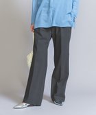 【ユナイテッドアローズ/UNITED ARROWS】のタック フレア パンツ 人気、トレンドファッション・服の通販 founy(ファニー) ファッション Fashion レディースファッション Fashion for Women パンツ Pants & Trousers 秋 Autumn サンダル Sandals, Summer Shoes センター Center, Center Line フレア Flare, Flared ポケット Pocket, Pocket Detail ルーズ Loose, Oversized アウトレット Outlet / Clearance おすすめ Recommended / Our Picks thumbnail DK.GRAY|ID: prp329100004802183 ipo3291000000034841085