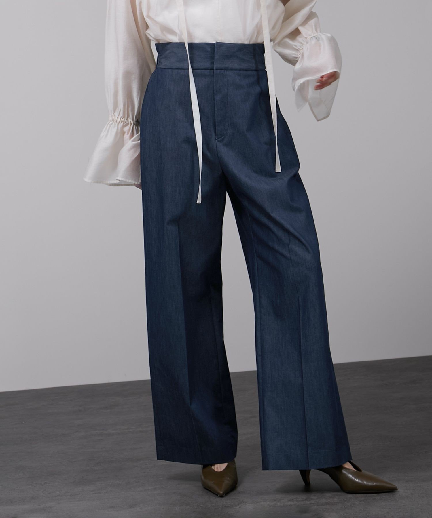 【サロン アダム エ ロペ/SALON adam et rope'】のコットンライクスタイルアップパンツ インテリア・キッズ・メンズ・レディースファッション・服の通販 founy(ファニー) ファッション Fashion レディースファッション Fashion for Women パンツ Pants & Trousers クロップド Cropped, Short Length 吸水 Absorbent, Quick-Dry ショート Short, Short Length ストレッチ Stretch, Stretchy Fabric スニーカー Sneakers, Trainers センター Center, Center Line デニム Denim, Jeans Material 定番 Standard, Basic Item 人気 Popular, Best Seller フィット Fit, Slim Fit ポケット Pocket, Pocket Detail 無地 Plain, Solid Color リラックス Relax, Relaxed Fit ロング Long, Long-Length ビジネス 仕事 通勤 Business / Work / Commuting ネイビー(40)|ID: prp329100004802205 ipo3291000000034841227