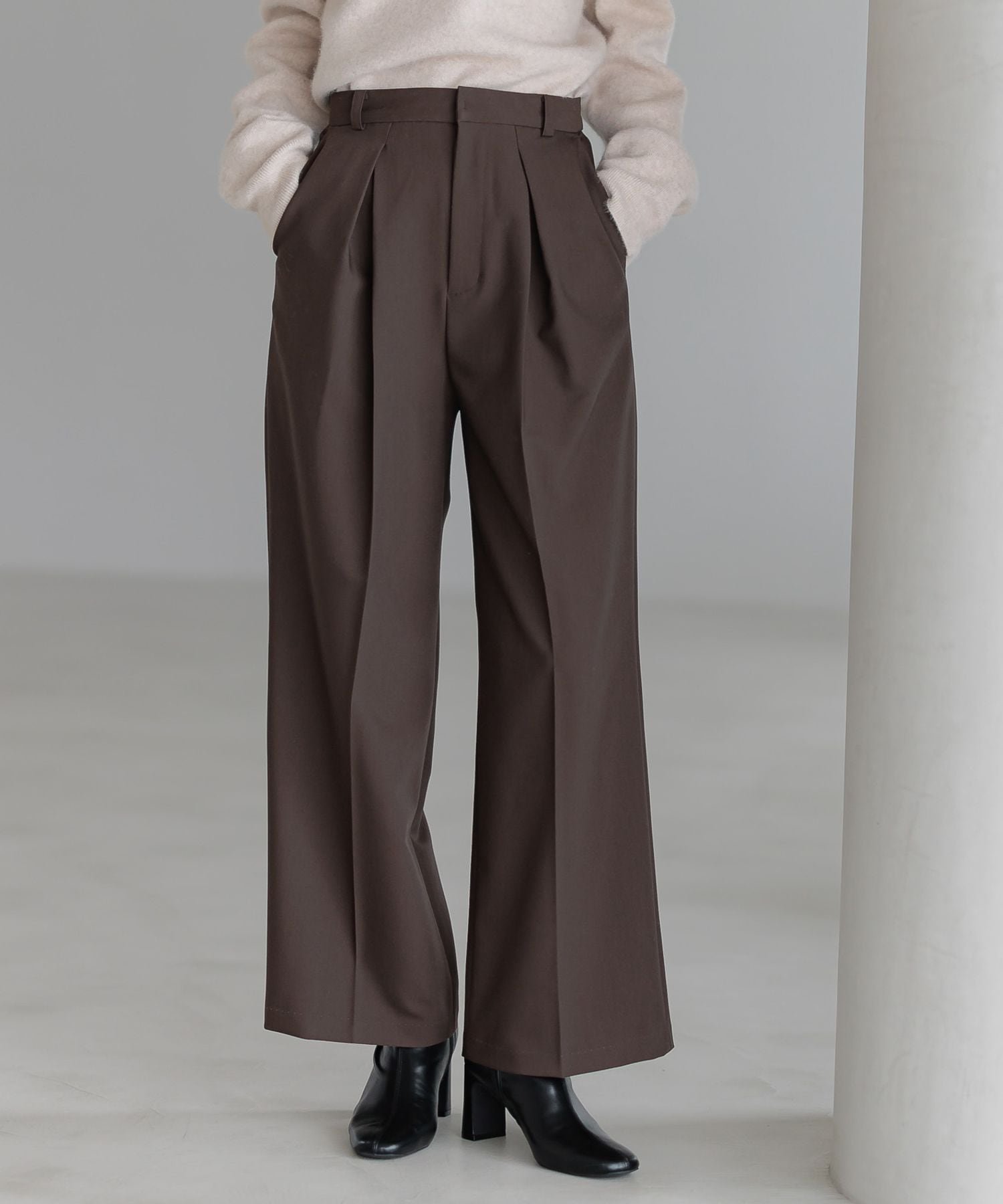 【アンデミュウ/Andemiu】のカサネタックストレートパンツ 人気、トレンドファッション・服の通販 founy(ファニー) ファッション Fashion レディースファッション Fashion for Women パンツ Pants & Trousers シンプル Simple, Minimal ストレート Straight, Straight Cut フロント Front, Front Design other-1|ID: prp329100004802249 ipo3291000000034841494