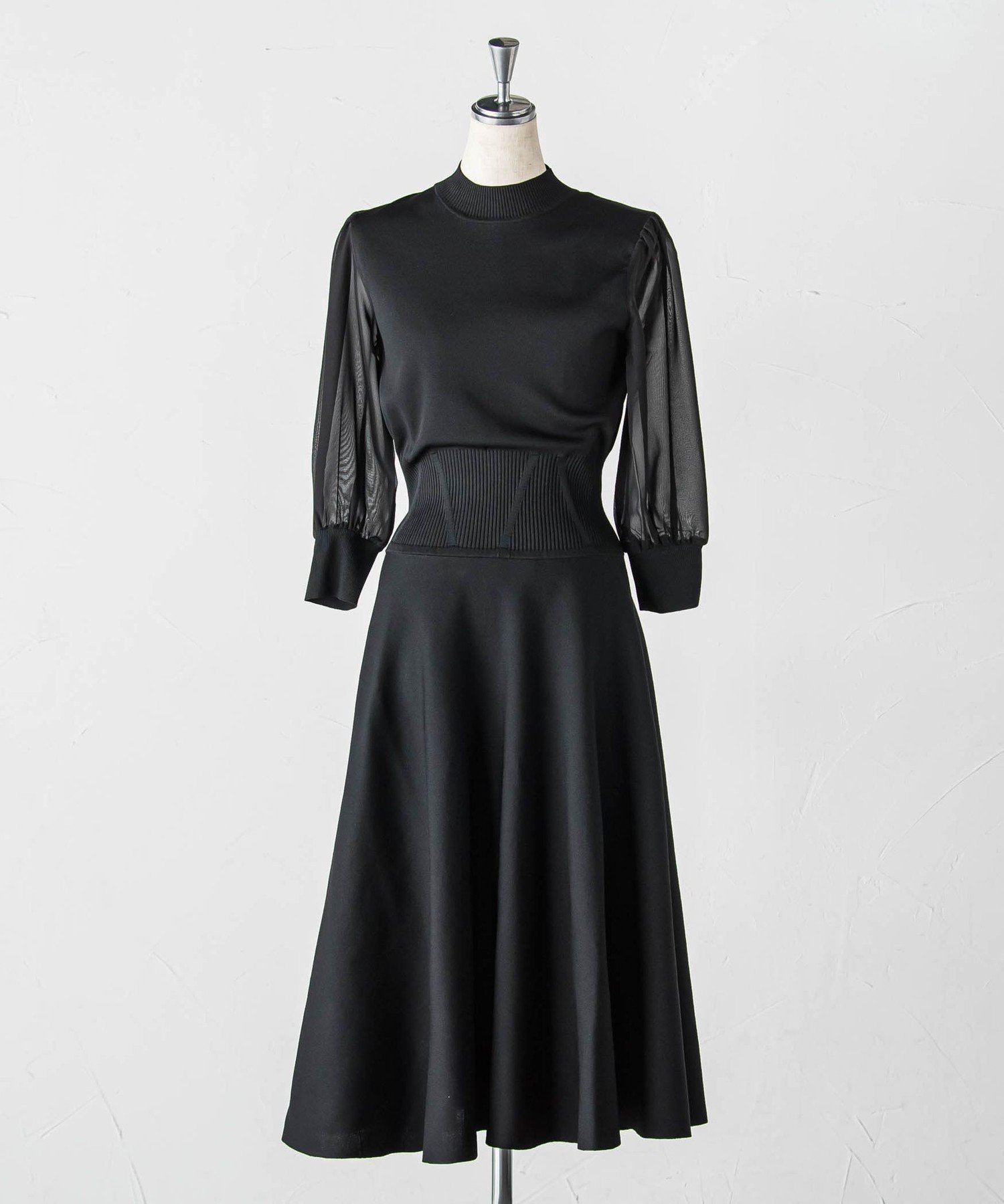 【ロートレ アモン/LAUTRE AMONT】のハイネックシアースリーブニットワンピース 人気、トレンドファッション・服の通販 founy(ファニー) ファッション Fashion レディースファッション Fashion for Women ワンピース Dresses ニットワンピース Knit Dresses 2024年 2024 2024-2025秋冬・A/W Autumn/Winter 2024–25 AW24–25 エレガント 上品 Elegant シアー Sheer, See-Through ドレス Dress, One-Piece 秋 Autumn A/W・秋冬 Autumn/Winter ビジネス 仕事 通勤 Business / Work / Commuting other-1|ID: prp329100004802445 ipo3291000000034842884