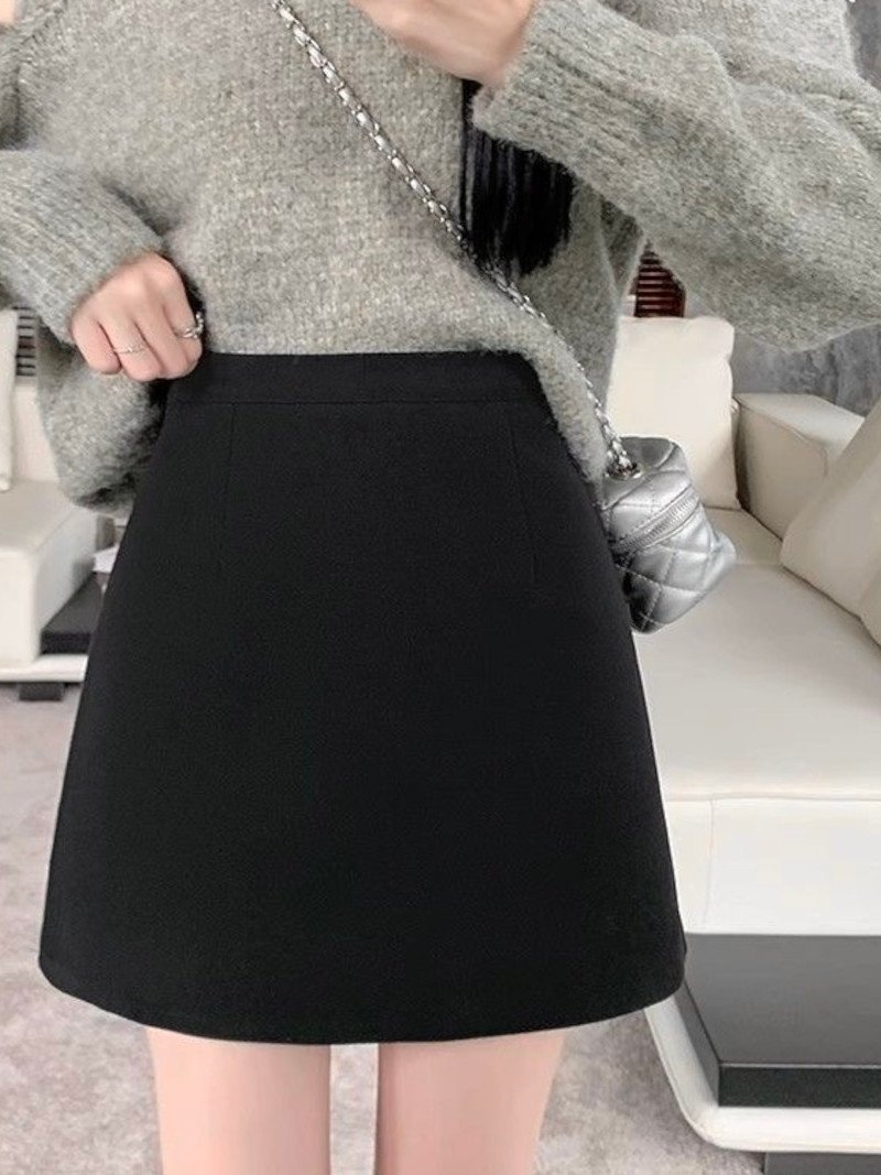 【ディアベル/DIAVEL】のシンプル台形ミニスカート インテリア・キッズ・メンズ・レディースファッション・服の通販 founy(ファニー) ファッション Fashion レディースファッション Fashion for Women スカート Skirts ミニスカート Mini Skirts アクセサリー Fashion Accessories イヤリング Earrings インナー Innerwear カーディガン Cardigan, Knitwear キャスケット Casquette, Newsboy Cap クール Cool, Chic ショルダー Shoulder, Shoulder Strap ショート Short, Short Length シルバー Silver, Metallic Silver シンプル Simple, Minimal ストレッチ Stretch, Stretchy Fabric スニーカー Sneakers, Trainers タートル Turtleneck, Turtle Collar タートルネック Turtleneck, High Neck チェーン Chain, Chain Strap 台形 A-Line, Trapezoid Shape バランス Balance, Style Balance パール Pearl, Pearl Accent フェミニン Feminine, Girly ブレスレット Bracelet, Wristband ベーシック Basic, Essential ミニスカート Mini Skirt, Short Skirt リラックス Relax, Relaxed Fit ロング Long, Long-Length A/W・秋冬 Autumn/Winter 再入荷 Restock / Back in Stock ブラック|ID: prp329100004802464 ipo3291000000034843058