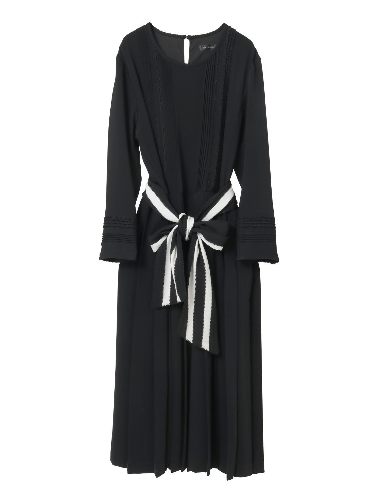 【ピンクハウス/PINK HOUSE】のサッシュベルト付きワンピース インテリア・キッズ・メンズ・レディースファッション・服の通販 founy(ファニー) ファッション Fashion レディースファッション Fashion for Women ワンピース Dresses ベルト&ウエストマーク Belts & Waist Accessories エレガント 上品 Elegant カフス Cuff Design サテン Satin, Glossy Fabric とろみ Fluid, Flowy Fabric プリーツ Pleats, Pleated ボーダー Border, Stripe ロング Long, Long-Length おすすめ Recommended / Our Picks クロ|ID: prp329100004802480 ipo3291000000034843153