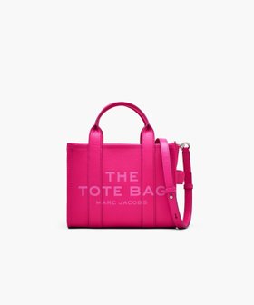 【マーク ジェイコブス/MARC JACOBS】の【公式】THE LEATHER SMALL TOTE BAG/ザ レザー スモール トートバッグ 人気、トレンドファッション・服の通販 founy(ファニー) ファッション Fashion レディースファッション Fashion for Women バッグ Bags コンパクト Compact, Small Size コーティング Coating, Coated Finish ショルダー Shoulder, Shoulder Strap ジップ Zip, Zipper フロント Front, Front Design フープ Hoop, Hoop Earrings プリント Print, Printed Pattern ポケット Pocket, Pocket Detail おすすめ Recommended / Our Picks ビジネス 仕事 通勤 Business / Work / Commuting |ID:prp329100004802896