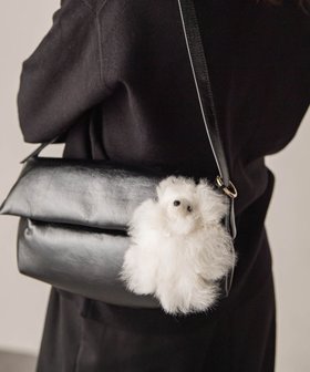 【メイソングレイ/MAYSON GREY】のREALFUR SMALL BEARチャーム 人気、トレンドファッション・服の通販 founy(ファニー) ファッション Fashion レディースファッション Fashion for Women チャーム Charm, Pendant トレンド Trend, Trending Now フォルム Silhouette, Form モチーフ Motif, Design Theme 冬 Winter / This Winter A/W・秋冬 Autumn/Winter おすすめ Recommended / Our Picks 2025年 2025 2025-2026秋冬・A/W Autumn/Winter 2025–26 AW25–26 |ID:prp329100004802994