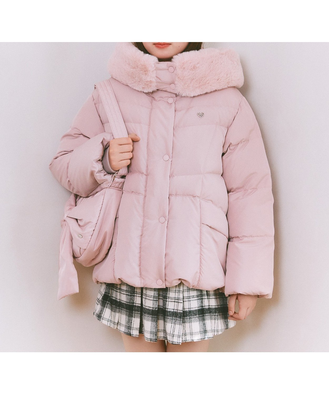 【ナルミヤ オンライン/NARUMIYA ONELINE / KIDS】の【撥水】暖かファーフーディリサイクルダウンブルゾン インテリア・キッズ・メンズ・レディースファッション・服の通販 founy(ファニー) ファッション Fashion キッズファッション Fashion for Kids ダウン Down, Puffer フェイクファー Faux Fur, Imitation Fur ブルゾン Blouson, Bomber Jacket ポケット Pocket, Pocket Detail ミドル Middle Length, Mid Height ピンク|ID: prp329100004803014 ipo3291000000034847484