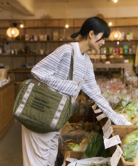 【スノーピーク/SNOW PEAK】 Quilted Ripstop Duffle人気、トレンドファッション・服の通販 founy(ファニー) ファッション Fashion レディースファッション Fashion for Women アウトドア Outdoor Clothing キルティング Quilted, Quilting キルト Quilt, Quilted Fabric 軽量 Lightweight, Ultra Light スタイリッシュ Stylish, Fashionable スポーツ Sports, Activewear スリーブ Sleeve, Long Sleeve / Short Sleeve トラベル Travel, Travel Gear フロント Front, Front Design ポケット Pocket, Pocket Detail ミリタリー Military, Army Style リップ Lip, Lip Motif A/W・秋冬 Autumn/Winter 冬 Winter / This Winter ビジネス 仕事 通勤 Business / Work / Commuting 2025年 2025 2025-2026秋冬・A/W Autumn/Winter 2025–26 AW25–26 |ID:prp329100004803028