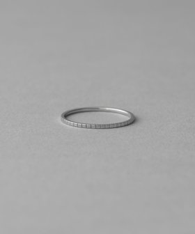 【エテ/ete】のクレール PT900 スクエアカット リング 人気、トレンドファッション・服の通販 founy(ファニー) ファッション Fashion レディースファッション Fashion for Women カッティング Cutting Detail スクエア Square, Square Shape モダン Modern, Contemporary リュクス Luxury, Elegant, High-End, Chic |ID:prp329100004803318