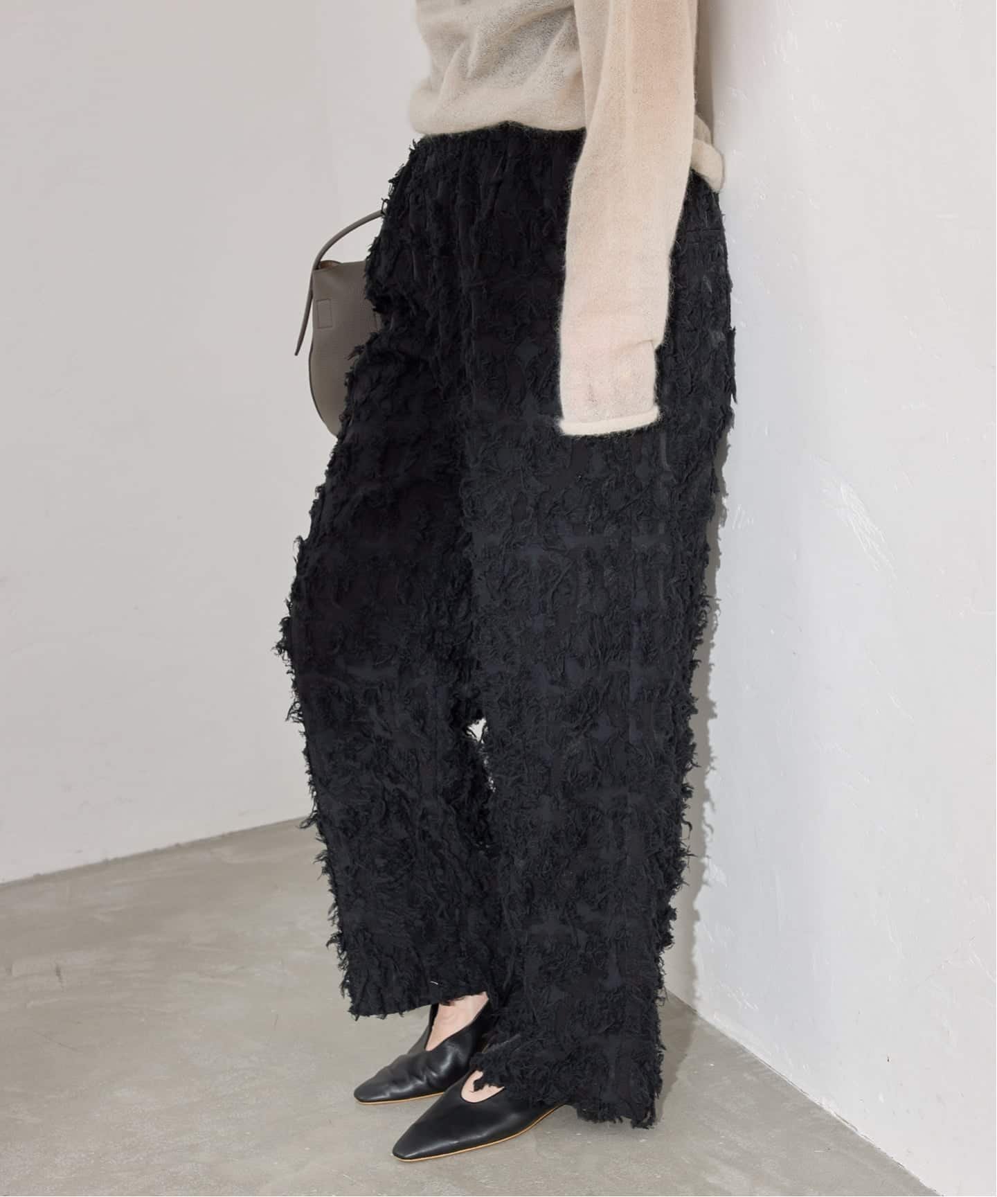 【イエナ/IENA】のカットジャガードパンツ インテリア・キッズ・メンズ・レディースファッション・服の通販 founy(ファニー) ファッション Fashion レディースファッション Fashion for Women パンツ Pants & Trousers 2025年 2025 2025-2026秋冬・A/W Autumn/Winter 2025–26 AW25–26 カットジャガード Cut Jacquard スウェット / スエット Sweatshirt, Sweatwear スマート Smart, Elegant フリンジ Fringe, Tassel ミックス Mix, Mixed Style リラックス Relax, Relaxed Fit ブラック|ID: prp329100004803465 ipo3291000000034850579