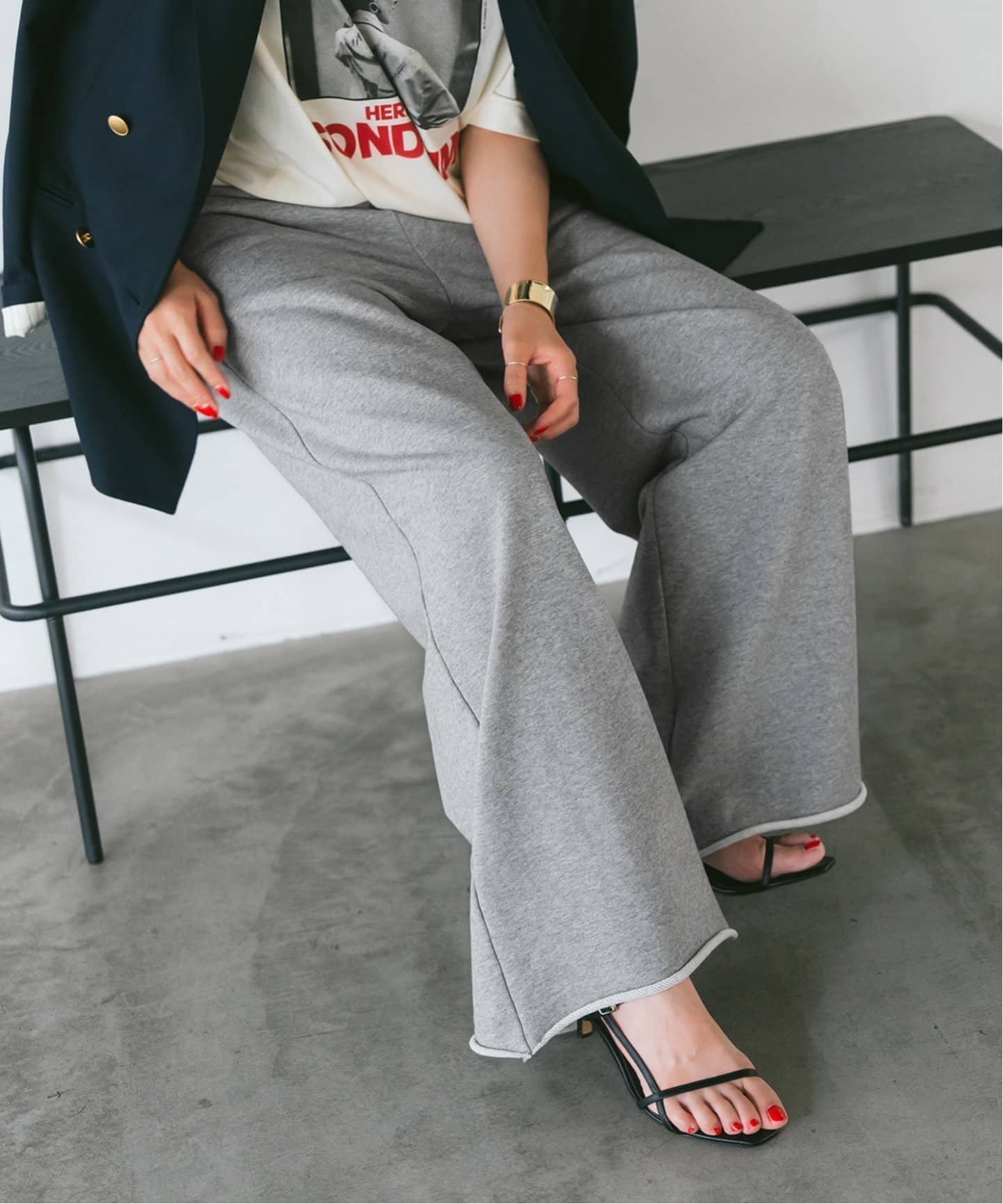 【スピック&スパン/Spick & Span】の《追加》スウェットルーズパンツ インテリア・キッズ・メンズ・レディースファッション・服の通販 founy(ファニー) 　ファッション　Fashion　レディースファッション　Fashion for Women　パンツ　Pants & Trousers　秋　Autumn　グレーB|ID: prp329100004803491 ipo3291000000034850829