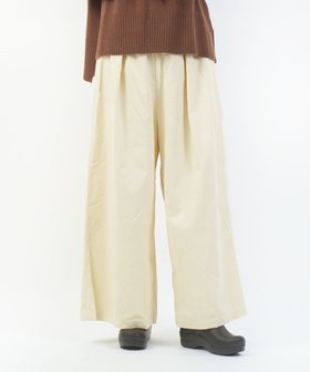 【ブルーコムブルー/BLEU COMME BLEU】のミズイロインド コーデュロイタックワイドパンツ 人気、トレンドファッション・服の通販 founy(ファニー) ファッション Fashion レディースファッション Fashion for Women パンツ Pants & Trousers カットソー Cut and Sewn Top カーディガン Cardigan, Knitwear コーデュロイ Corduroy, Cord Fabric ショート Short, Short Length ベーシック Basic, Essential リラックス Relax, Relaxed Fit ロング Long, Long-Length ワイド Wide, Wide Fit エレガント 上品 Elegant 冬 Winter / This Winter 秋 Autumn A/W・秋冬 Autumn/Winter |ID:prp329100004803508