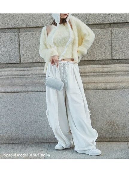 【スナイデル/SNIDEL】の【SNIDEL/NUTMEG】ワイドタックスウェットパンツ インテリア・キッズ・メンズ・レディースファッション・服の通販 founy(ファニー) 　ファッション　Fashion　レディースファッション　Fashion for Women　パンツ　Pants & Trousers　ヴィンテージ　Vintage Style　ケミカル　Chemical, Chemical Wash　コラボ　Collaboration, Collab　今季　This Season, Current Season　ジャケット　Jacket, Outerwear　スウェット / スエット　Sweatshirt, Sweatwear　ストレート　Straight, Straight Cut　スポーツ　Sports, Activewear　セットアップ　Set-Up, Coordinated Outfit　トレンド　Trend, Trending Now　ドローストリング　Drawstring, Pull Cord　バランス　Balance, Style Balance　フロント　Front, Front Design　ポケット　Pocket, Pocket Detail　ラップ　Wrap, Wrap Design　ワイド　Wide, Wide Fit　ワンポイント　One Point, Statement Accent　おすすめ　Recommended / Our Picks　WHT[001]|ID: prp329100004803522 ipo3291000000034850961