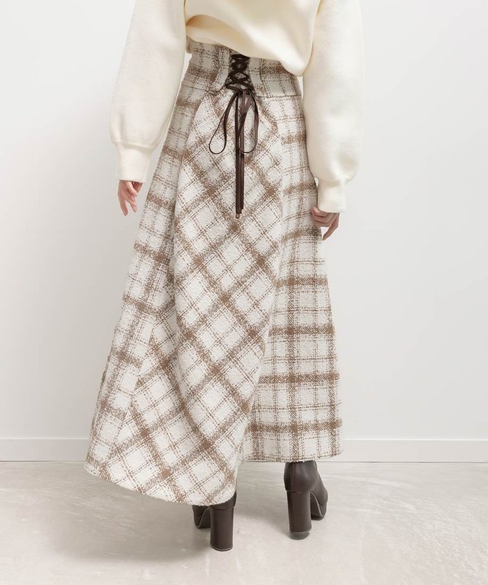 【ランダ/RANDA】のロービングチェックフレアスカート インテリア・キッズ・メンズ・レディースファッション・服の通販 founy(ファニー) https://founy.com/ ファッション Fashion レディースファッション Fashion for Women スカート Skirts Aライン・フレアスカート A-Line & Flared Skirts クラシカル Classical, Vintage-Inspired チェック Check, Plaid, Tartan フェミニン Feminine, Girly フレア Flare, Flared レース Lace, Lace Fabric エレガント 上品 Elegant |ID: prp329100004803598 ipo3291000000034851460