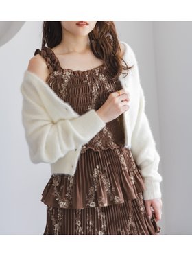 【スナイデル/SNIDEL】のフォックスファーショートカーディガン 人気、トレンドファッション・服の通販 founy(ファニー) ファッション Fashion レディースファッション Fashion for Women トップス・カットソー Cut & Sew Tops カーディガン・羽織り Layered Style Cardigans ウェーブ Wavy Pattern 今季 This Season, Current Season ショルダー Shoulder, Shoulder Strap ストレート Straight, Straight Cut スマート Smart, Elegant ドロップ Drop Shoulder, Dropped Style 定番 Standard, Basic Item 人気 Popular, Best Seller フォックス Fox, Fox Fur A/W・秋冬 Autumn/Winter おすすめ Recommended / Our Picks |ID:prp329100004803731