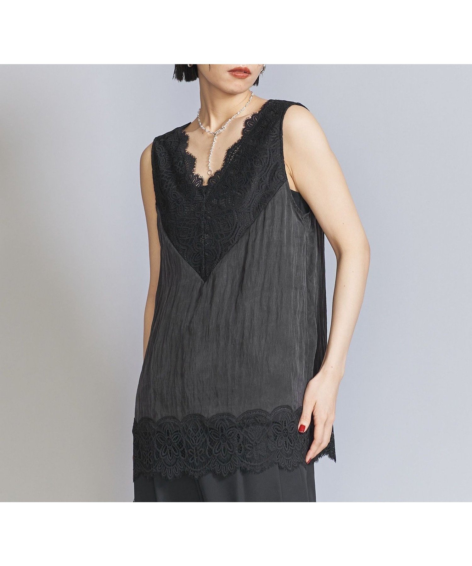 【ユナイテッドアローズ/UNITED ARROWS】のレース ノースリーブ トップス インテリア・キッズ・メンズ・レディースファッション・服の通販 founy(ファニー) ファッション Fashion レディースファッション Fashion for Women トップス・カットソー Cut & Sew Tops キャミソール&ノースリーブ Camisoles & Sleeveless Tops インナー Innerwear ヴィンテージ Vintage Style 秋 Autumn ジャケット Jacket, Outerwear スカラップ Scallop, Scalloped Edge デニム Denim, Jeans Material ノースリーブ Sleeveless, No-Sleeve フェミニン Feminine, Girly マニッシュ Mannish, Boyish ランジェリー Lingerie, Intimate Wear レース Lace, Lace Fabric アウトレット Outlet / Clearance おすすめ Recommended / Our Picks BLACK|ID: prp329100004803890 ipo3291000000034853414