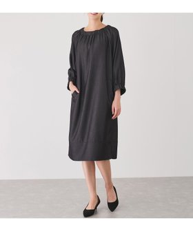 【ジャイロ/JAYRO】のバックリボンデニムワンピース 人気、トレンドファッション・服の通販 founy(ファニー) ファッション Fashion レディースファッション Fashion for Women ワンピース Dresses おすすめ Recommended / Our Picks デコルテ Décolleté, Neckline デニム Denim, Jeans Material ポケット Pocket, Pocket Detail ミドル Middle Length, Mid Height リボン Ribbon, Bow 春 Spring |ID:prp329100004803925