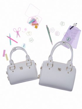 【ファーファー/FURFUR】のリボンカシメボストンバッグ 人気、トレンドファッション・服の通販 founy(ファニー) ファッション Fashion レディースファッション Fashion for Women バッグ Bags キーホルダー Keychain, Key Holder ショルダー Shoulder, Shoulder Strap スマート Smart, Elegant ボストンバッグ Boston Bag, Retro Bag |ID:prp329100004804026