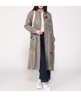 【スーパーハッカ/SUPER HAKKA】のコットンビエラ先染めシャンブレービッグポピーブーケ刺繍シャツワンピース(前開き) 人気、トレンドファッション・服の通販 founy(ファニー) ファッション Fashion レディースファッション Fashion for Women ワンピース Dresses シャツワンピース / 1枚で着映えコーデ Shirt Dresses アシンメトリー Asymmetrical Style フロント Front, Front Design ポケット Pocket, Pocket Detail ロング Long, Long-Length 定番 Standard, Basic Item 羽織 Haori, Light Jacket |ID:prp329100004804658