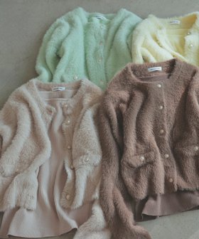 【ナチュラル ビューティー ベーシック/NATURAL BEAUTY BASIC】のふわ リブ アンサンブルニット 人気、トレンドファッション・服の通販 founy(ファニー) ファッション Fashion レディースファッション Fashion for Women トップス・カットソー Cut & Sew Tops ニット Knit Tops & Sweaters アンサンブルニット Knit Ensembles & Twin Sets アンサンブル Ensemble Set インナー Innerwear カーディガン Cardigan, Knitwear シンプル Simple, Minimal フラップ Flap, Flap Pocket ポケット Pocket, Pocket Detail リブニット Rib Knit, Ribbed Knit 人気 Popular, Best Seller |ID:prp329100004804760