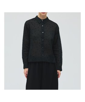 【マーコート/MARcourt】のmizuiro ind フロッキードットプリントシャツ 人気、トレンドファッション・服の通販 founy(ファニー) ファッション Fashion レディースファッション Fashion for Women トップス・カットソー Cut & Sew Tops シャツ・ブラウス・オフィスカジュアル Elegant Blouses & Button-Ups ドット Polka Dot, Dot Pattern ベロア Velour, Soft Velvet ポケット Pocket, Pocket Detail レギュラー Regular, Standard Fit 人気 Popular, Best Seller 冬 Winter / This Winter 長袖 Long Sleeve, Full Sleeve |ID:prp329100004804831