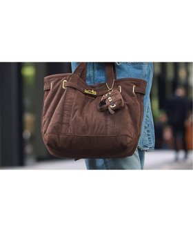 【ジャーナルスタンダード レサージュ/journal standard L'essage】の《追加2》別注【SITA PARANTICA】スエードライク チャームツキトートM 人気、トレンドファッション・服の通販 founy(ファニー) ファッション Fashion レディースファッション Fashion for Women バッグ Bags スマート Smart, Elegant チャーム Charm, Pendant ファブリック Fabric, Textile 別注 Limited Edition, Custom Order エレガント 上品 Elegant 2025年 2025 2025-2026秋冬・A/W Autumn/Winter 2025–26 AW25–26 |ID:prp329100004804891