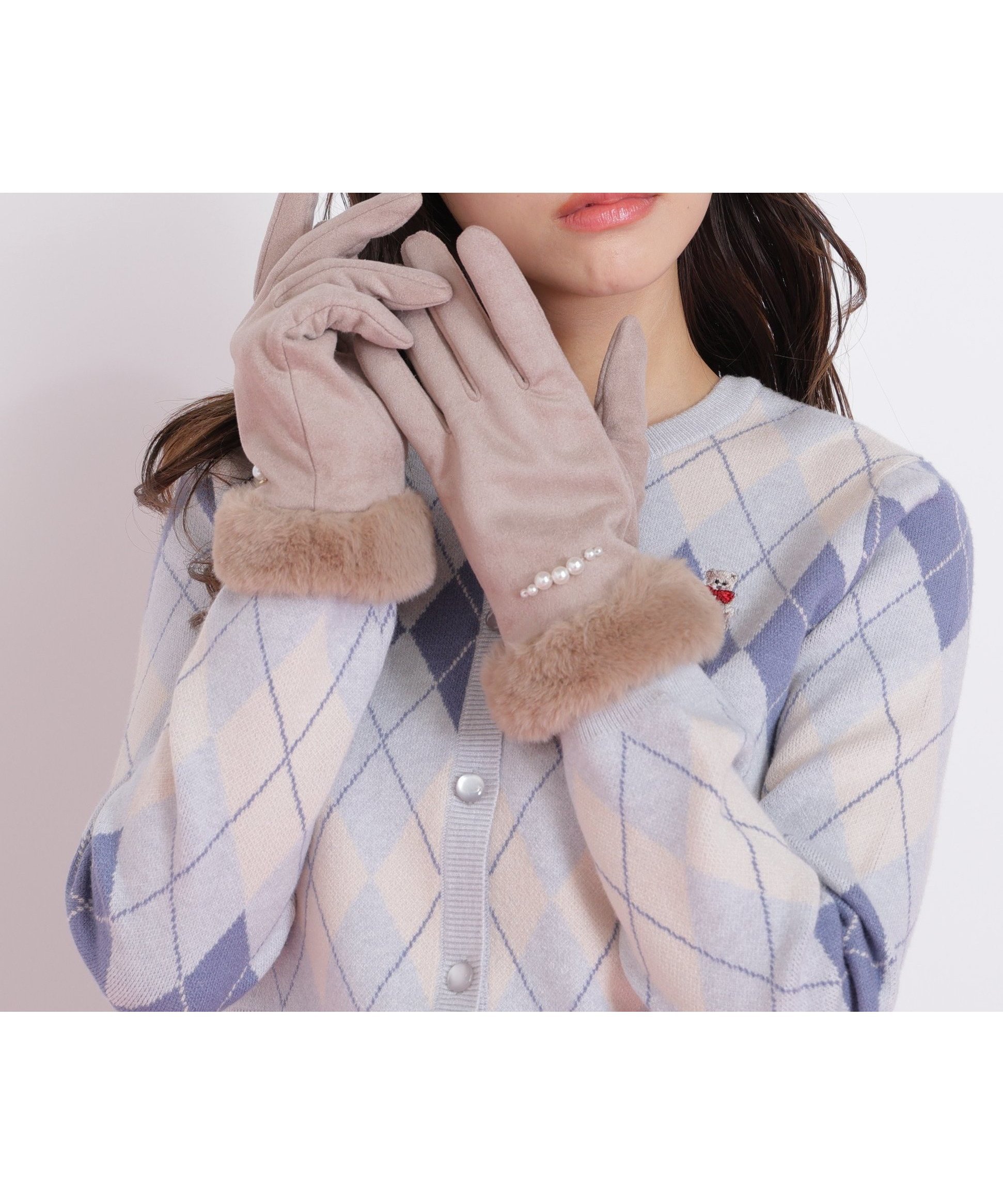 【ジルバイジルスチュアート/JILL by JILLSTUART】のフェイクスエードフェイクファー付きグローブ インテリア・キッズ・メンズ・レディースファッション・服の通販 founy(ファニー) ファッション Fashion レディースファッション Fashion for Women スマート Smart, Elegant パール Pearl, Pearl Accent フェイクファー Faux Fur, Imitation Fur エレガント 上品 Elegant ベージュ|ID: prp329100004805198 ipo3291000000034867491