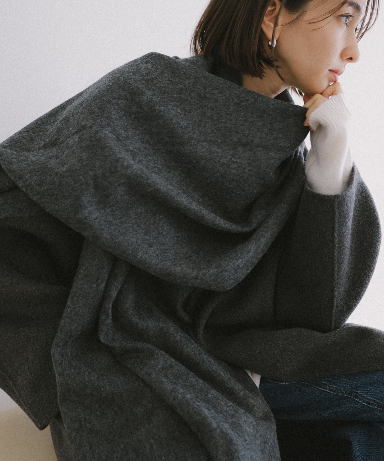 【アンドミー/andme】のカシミヤ 大判ストール evernavy エバーネイビー 人気、トレンドファッション・服の通販 founy(ファニー) 　ファッション　Fashion　レディースファッション　Fashion for Women　ストール　Stole, Wrap　なめらか　Smooth, Silky Texture　バランス　Balance, Style Balance　フリンジ　Fringe, Tassel　ブランケット　Blanket, Throw Blanket　冬　Winter / This Winter　A/W・秋冬　Autumn/Winter　おすすめ　Recommended / Our Picks　お家時間・ステイホーム　Stay Home / At Home　夏　Summer　エレガント 上品　Elegant　 other-1|ID: prp329100004805212 ipo3291000000034867614