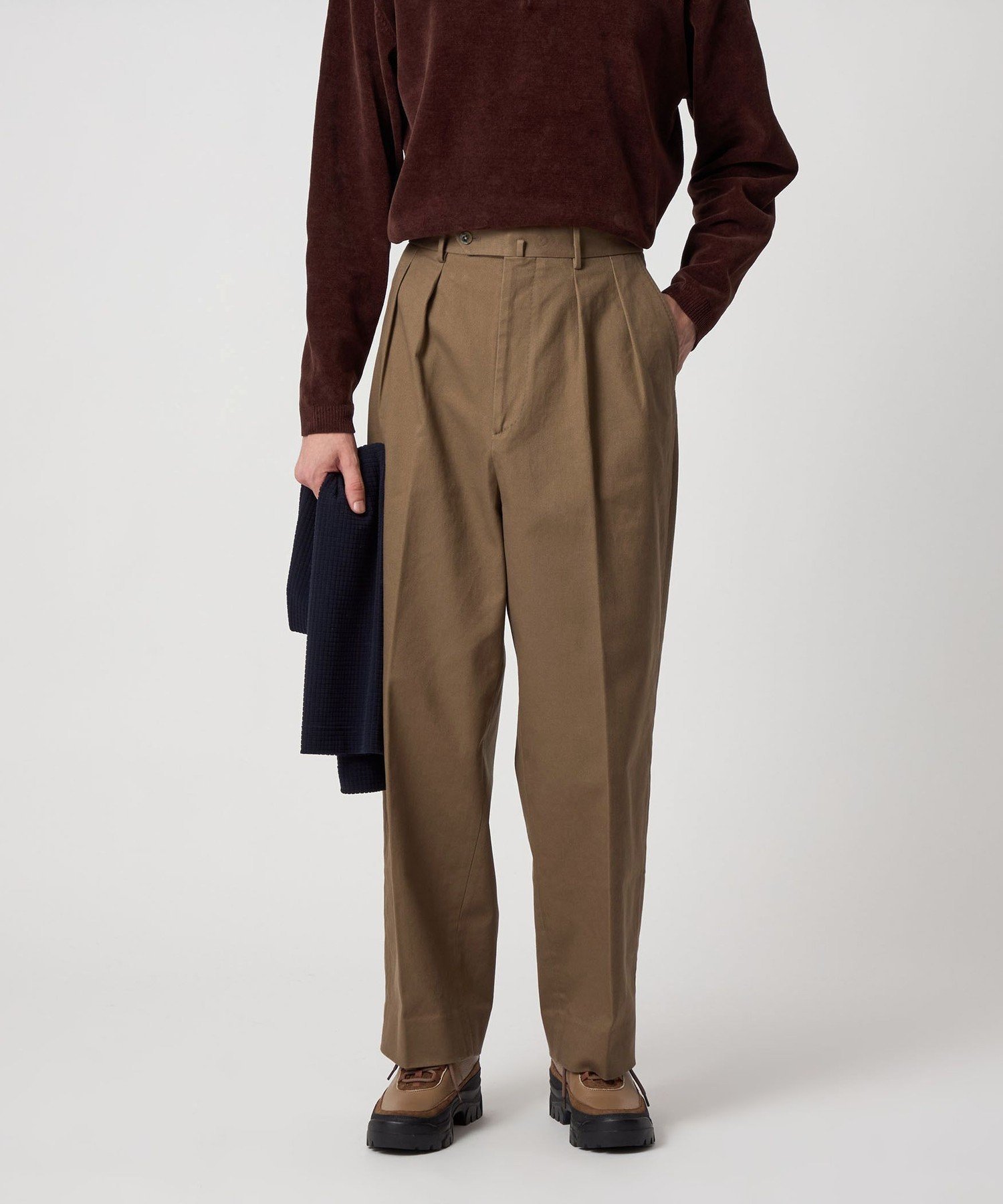 【ビューティ&ユース ユナイテッドアローズ/BEAUTY&YOUTH / UNITED ARROWS / MEN】のSteven Alan ドリル インツープリーツ ドレス トラウザーズ インテリア・キッズ・メンズ・レディースファッション・服の通販 founy(ファニー) ファッション Fashion メンズファッション Fashion for Men スラックス Slacks, Dress Pants テーパード Tapered, Tapered Pants ドレス Dress, One-Piece バランス Balance, Style Balance フォルム Silhouette, Form ワイド Wide, Wide Fit MOCA|ID: prp329100004805227 ipo3291000000034867757