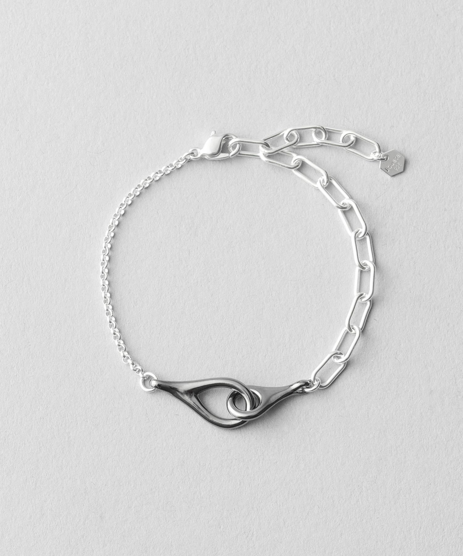 【ジュエッテ/Jouete】のチェーン ブレスレット コンビカラー 人気、トレンドファッション・服の通販 founy(ファニー) ファッション Fashion レディースファッション Fashion for Women ジュエリー Jewelry チェーン&カフブレスレット Cuff & Chain Bracelets コンビ Combo, Combination Style チェーン Chain, Chain Strap バランス Balance, Style Balance フィット Fit, Slim Fit ブレスレット Bracelet, Wristband モチーフ Motif, Design Theme other-1|ID: prp329100004805258 ipo3291000000034867977