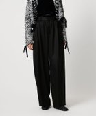 【ユナイテッドアローズ/UNITED ARROWS】のAEWEN MATOPH パネルギャザーパンツ 人気、トレンドファッション・服の通販 founy(ファニー) ファッション Fashion レディースファッション Fashion for Women パンツ Pants & Trousers コンパクト Compact, Small Size ショート Short, Short Length スニーカー Sneakers, Trainers 人気 Popular, Best Seller フロント Front, Front Design ポケット Pocket, Pocket Detail A/W・秋冬 Autumn/Winter エレガント 上品 Elegant thumbnail BLACK|ID: prp329100004805307 ipo3291000000034868245