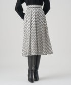 【アナイ/ANAYI】の【セットアップ対応商品】メーレプリントタックフレア スカート 人気、トレンドファッション・服の通販 founy(ファニー) ファッション Fashion レディースファッション Fashion for Women セットアップ Matching Sets スカート・ミニ/ミディ/マキシ Skirts / Mini, Midi & Maxi Skirts スカート Skirts Aライン・フレアスカート A-Line & Flared Skirts イタリア Italy エレガント 上品 Elegant サテン Satin, Glossy Fabric スマート Smart, Elegant セットアップ Set-Up, Coordinated Outfit ドット Polka Dot, Dot Pattern パイピング Piping, Trim Design フォルム Silhouette, Form フレア Flare, Flared プリント Print, Printed Pattern モチーフ Motif, Design Theme モノトーン Monotone, Black and White ロング Long, Long-Length 再入荷 Restock / Back in Stock thumbnail white mix|ID: prp329100004805395 ipo3291000000034868927