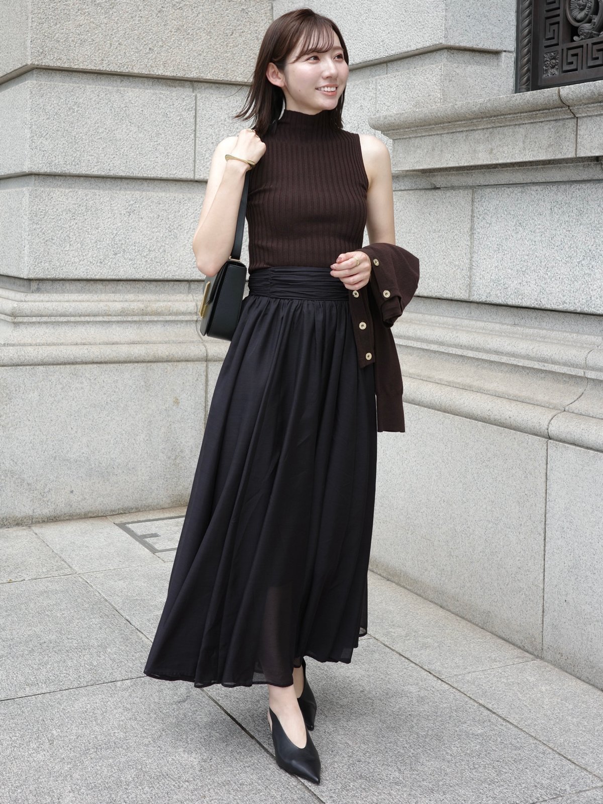 【アニュアンス/anuans】のエアリーフレアスカート インテリア・キッズ・メンズ・レディースファッション・服の通販 founy(ファニー) ファッション Fashion レディースファッション Fashion for Women スカート Skirts Aライン・フレアスカート A-Line & Flared Skirts エアリー Airy Texture ギャザー Gathered, Ruffled シャーリング Shirring, Ruched フィット Fit, Slim Fit フレア Flare, Flared ロング Long, Long-Length BLACK|ID: prp329100004805441 ipo3291000000034869261