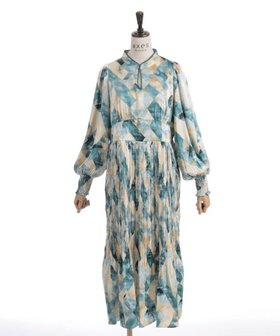 【アクシーズファム/axes femme】のプリーツ切替総柄ワンピース 人気、トレンドファッション・服の通販 founy(ファニー) ファッション Fashion レディースファッション Fashion for Women ワンピース Dresses シンプル Simple, Minimal スリーブ Sleeve, Long Sleeve / Short Sleeve バランス Balance, Style Balance プリーツ Pleats, Pleated 切替 Switching, Contrast Panel |ID:prp329100004805602