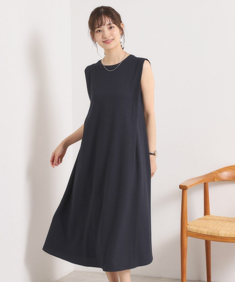 【イッツデモ/ITS' DEMO】の【UVカット/速乾/冷感/洗濯機OK/洗濯後しわになりにくい】麻調ストレッチ肩タックワンピース ラク服シリーズ インテリア・キッズ・メンズ・レディースファッション・服の通販 founy(ファニー) ファッション Fashion レディースファッション Fashion for Women ワンピース Dresses 吸水 Absorbent, Quick-Dry ストレッチ Stretch, Stretchy Fabric スマート Smart, Elegant チェック Check, Plaid, Tartan ドット Polka Dot, Dot Pattern ポケット Pocket, Pocket Detail 無地 Plain, Solid Color ランダム Random, Irregular 再入荷 Restock / Back in Stock おすすめ Recommended / Our Picks 夏 Summer エレガント 上品 Elegant ネイビー|ID: prp329100004805638 ipo3291000000034871002