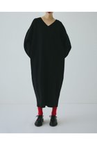 【ヘリンドットサイ/HeRIN.CYE】のV neck knit one piece 人気、トレンドファッション・服の通販 founy(ファニー) ファッション Fashion レディースファッション Fashion for Women トップス・カットソー Cut & Sew Tops ニット Knit Tops & Sweaters thumbnail BLK|ID: prp329100004805654 ipo3291000000034871139