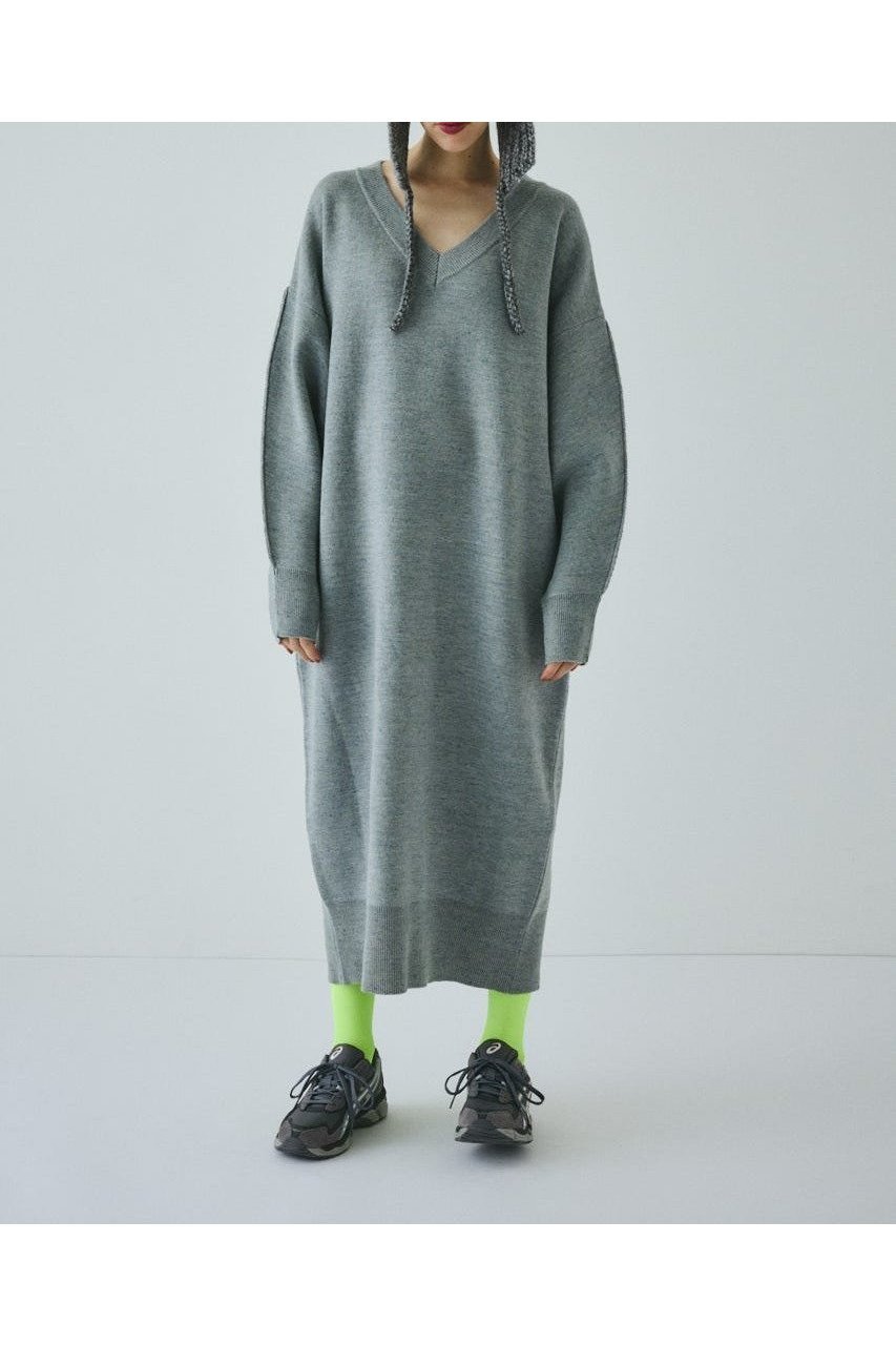 【ヘリンドットサイ/HeRIN.CYE】のV neck knit one piece インテリア・キッズ・メンズ・レディースファッション・服の通販 founy(ファニー) ファッション Fashion レディースファッション Fashion for Women トップス・カットソー Cut & Sew Tops ニット Knit Tops & Sweaters 柄GRY5|ID: prp329100004805654 ipo3291000000034871141