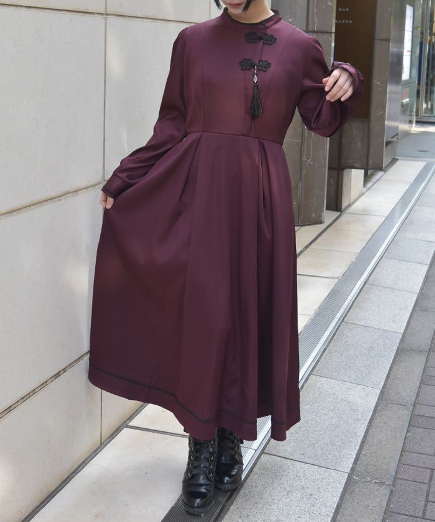 【アクシーズファム/axes femme】のタッセル付チャイナワンピース インテリア・キッズ・メンズ・レディースファッション・服の通販 founy(ファニー) 　ファッション　Fashion　レディースファッション　Fashion for Women　ワンピース　Dresses　おすすめ　Recommended / Our Picks　オリエンタル　Oriental Pattern　スタンド　Stand Collar, Upright Stand　タッセル　Tassel, Fringe　フロント　Front, Front Design　ロング　Long, Long-Length　エレガント 上品　Elegant　A/W・秋冬　Autumn/Winter　ワイン|ID: prp329100004805669 ipo3291000000034871309