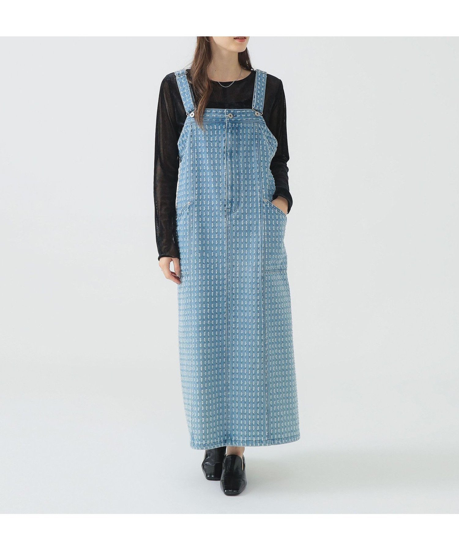 【ビーミングライフストアバイビームス/B:MING LIFE STORE by BEAMS】の【10/16新規値下げ】ジャカード デニム カーゴ ワンピース(S~M) 25AW 秋冬 レイヤード ロングシーズン 人気、トレンドファッション・服の通販 founy(ファニー) ファッション Fashion レディースファッション Fashion for Women ワンピース Dresses インナー Innerwear ショート Short, Short Length ジャカード/ジャガード Jacquard, Woven Pattern スリーブ Sleeve, Long Sleeve / Short Sleeve タートルネック Turtleneck, High Neck デニム Denim, Jeans Material ノースリーブ Sleeveless, No-Sleeve パッチ Patch, Appliqué ポケット Pocket, Pocket Detail ロング Long, Long-Length 楽ちん Easy Fit, Comfortable A/W・秋冬 Autumn/Winter 再入荷 Restock / Back in Stock おすすめ Recommended / Our Picks 2025年 2025 2025-2026秋冬・A/W Autumn/Winter 2025–26 AW25–26 other-1|ID: prp329100004805778 ipo3291000000034872441