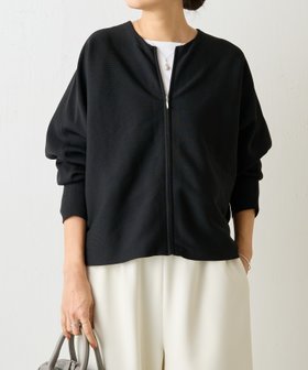 【ビアズリー/BEARDSLEY】のドルマンニットカーディガン 人気、トレンドファッション・服の通販 founy(ファニー) ファッション Fashion レディースファッション Fashion for Women トップス・カットソー Cut & Sew Tops ニット Knit Tops & Sweaters カーディガン・羽織り Layered Style Cardigans カーディガン Cardigan, Knitwear クール Cool, Chic ジップ Zip, Zipper ポケット Pocket, Pocket Detail 再入荷 Restock / Back in Stock おすすめ Recommended / Our Picks エレガント 上品 Elegant |ID:prp329100004805808