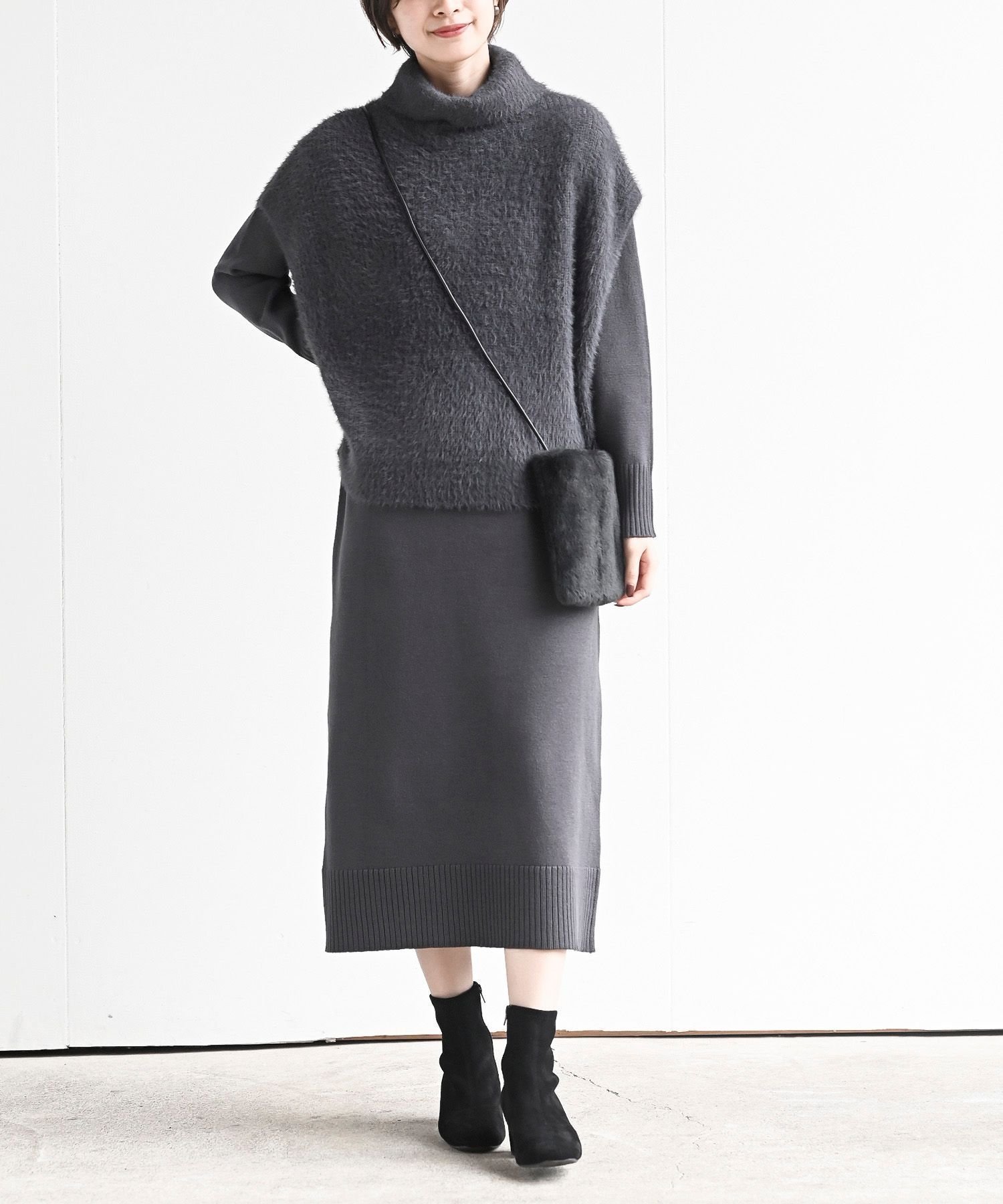 【アールピーエス/rps】のフェザータートルベスト付アンサンブルワンピース インテリア・キッズ・メンズ・レディースファッション・服の通販 founy(ファニー) ファッション Fashion レディースファッション Fashion for Women アウター Coat / Outerwear Collection アンサンブル Ensemble Set シンプル Simple, Minimal セットアップ Set-Up, Coordinated Outfit フェザー Feather, Feather Detail ベスト Vest, Waistcoat 再入荷 Restock / Back in Stock チャコールグレー|ID: prp329100004805822 ipo3291000000034872878