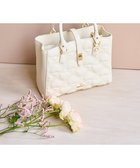 【サマンサ ベガ/SamanthaVega】のハートキルトハンドバッグ 人気、トレンドファッション・服の通販 founy(ファニー) ファッション Fashion レディースファッション Fashion for Women バッグ Bags キルティング Quilted, Quilting キルト Quilt, Quilted Fabric ショルダー Shoulder, Shoulder Strap チャーム Charm, Pendant フェミニン Feminine, Girly フロント Front, Front Design 財布 Wallet, Purse thumbnail ホワイト|ID: prp329100004805965 ipo3291000000034873881