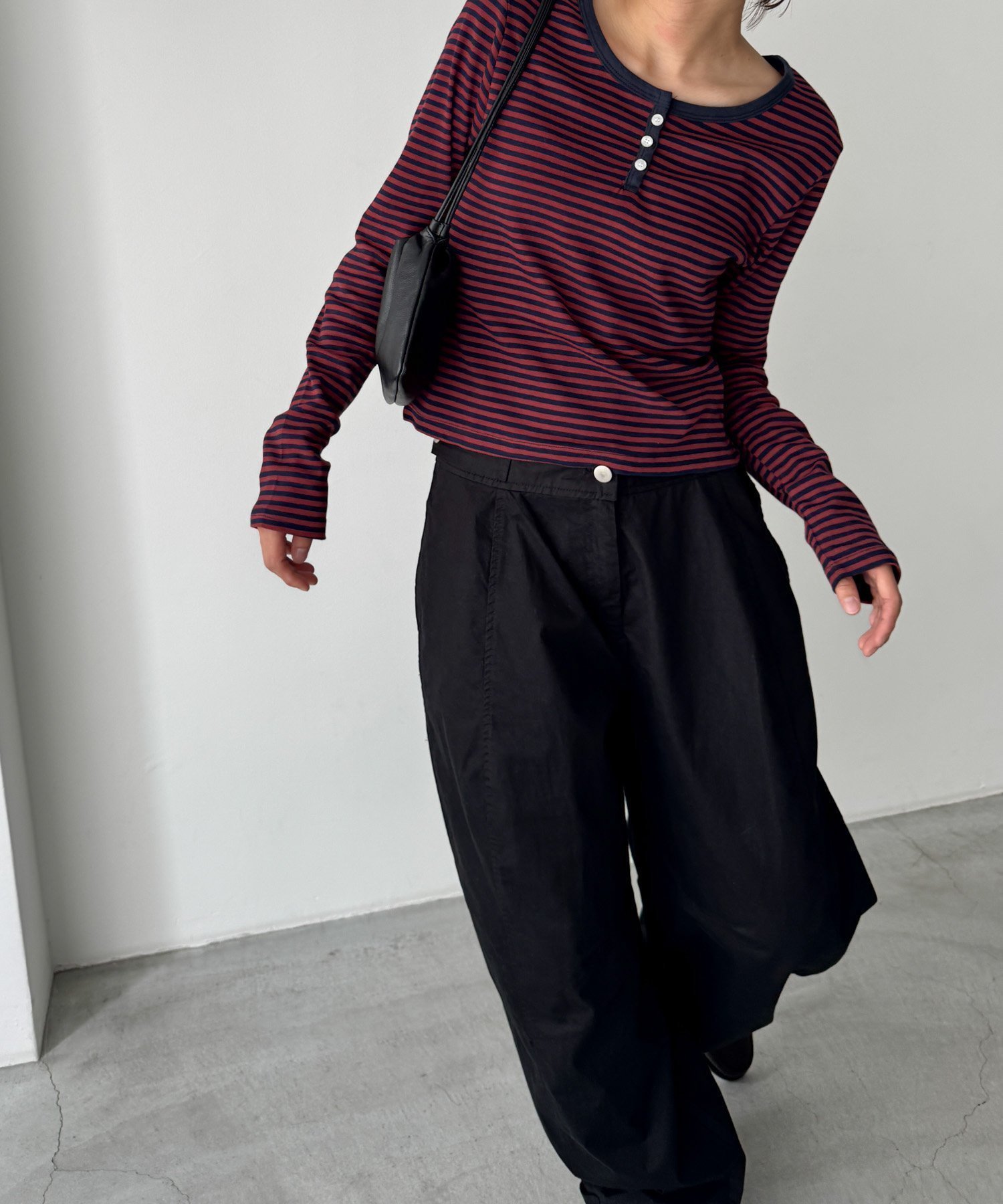 【キャナルジーン/CANAL JEAN】のHARING ボーダーヘンリーロングTシャツ インテリア・キッズ・メンズ・レディースファッション・服の通販 founy(ファニー) ファッション Fashion レディースファッション Fashion for Women トップス・カットソー Cut & Sew Tops シャツ・ブラウス・オフィスカジュアル Elegant Blouses & Button-Ups ロングTシャツ・Tシャツ Longline T-Shirts & Tees おすすめ Recommended / Our Picks ボーダー Border, Stripe リラックス Relax, Relaxed Fit レッド|ID: prp329100004806006 ipo3291000000034874230