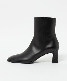 【オデット エ オディール/Odette e Odile】のスクエアプレーン ショートブーツ60↑ 人気、トレンドファッション・服の通販 founy(ファニー) ファッション Fashion レディースファッション Fashion for Women ショート Short, Short Length スクエア Square, Square Shape フォルム Silhouette, Form エレガント 上品 Elegant |ID:prp329100004806608