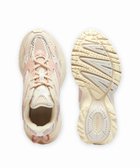 【ラコステ/LACOSTE】のレディース L003 NEO SHOT 125 1 SFA ビッグメッシュ ハイテクスニーカー 人気、トレンドファッション・服の通販 founy(ファニー) ファッション Fashion レディースファッション Fashion for Women クッション Cushion, Throw Pillow コンビ Combo, Combination Style スニーカー Sneakers, Trainers パターン Pattern, Design Print ビッグ Big, Oversized フィット Fit, Slim Fit メッシュ Mesh, Net Fabric メンズ Men's, Menswear ラバー Rubber, Rubber Sole thumbnail オフホワイト|ID: prp329100004806657 ipo3291000000034879458