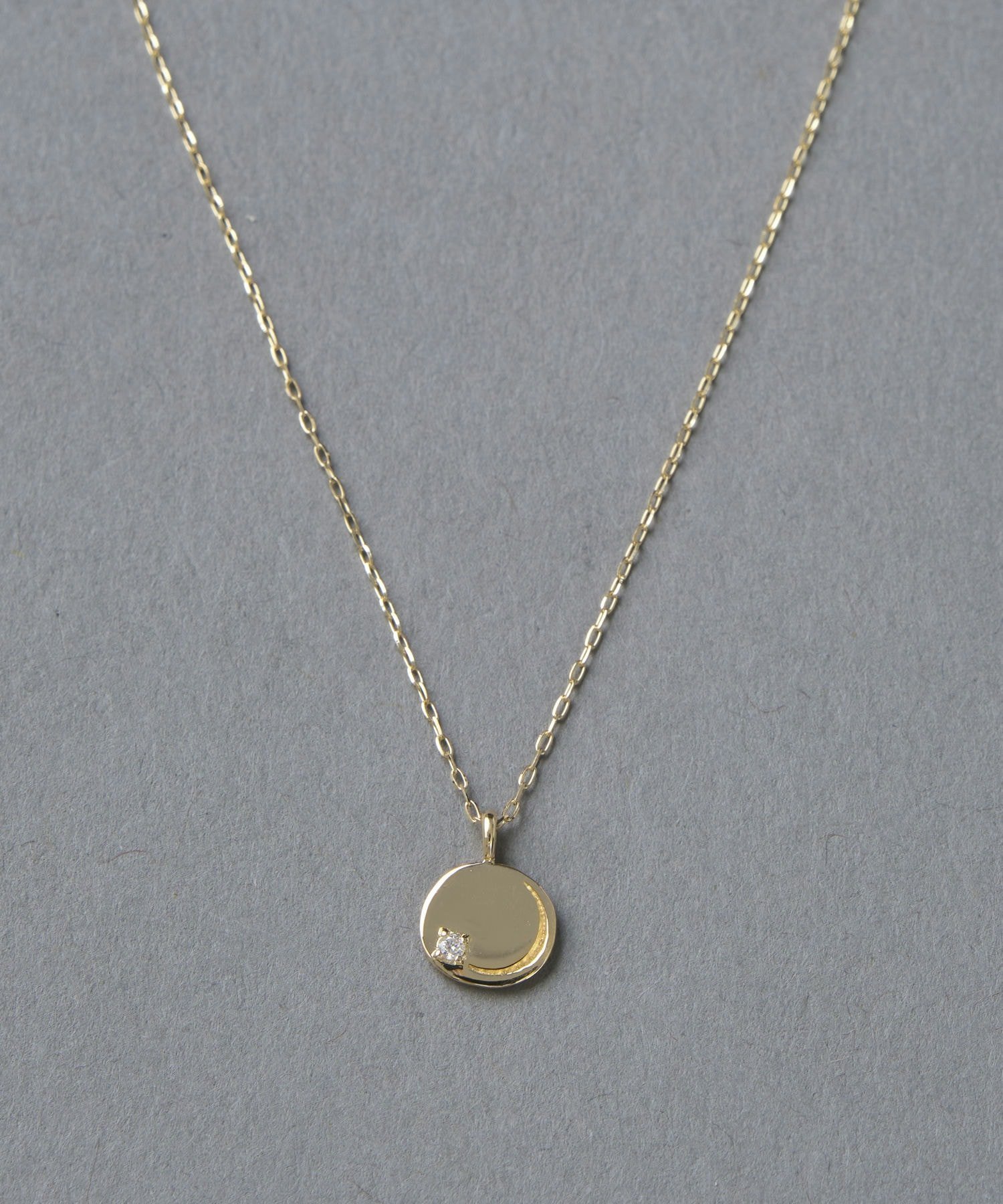 【エテ/ete】のシェア K10YG ダイヤモンド コイン ネックレス インテリア・キッズ・メンズ・レディースファッション・服の通販 founy(ファニー) ファッション Fashion レディースファッション Fashion for Women ジュエリー Jewelry ネックレス Necklaces & Pendants おすすめ Recommended / Our Picks コイン Coin, Coin Design ジュエリー Jewelry, Accessories ダイヤモンド Diamond, Brilliant Cut ダウン Down, Puffer トレンド Trend, Trending Now ネックレス Necklace, Pendant Necklace フォルム Silhouette, Form モチーフ Motif, Design Theme リバーシブル Reversible, Two-Sided ロマンティック Romantic, Feminine Style エレガント 上品 Elegant イエローゴールド|ID: prp329100004806712 ipo3291000000034879741