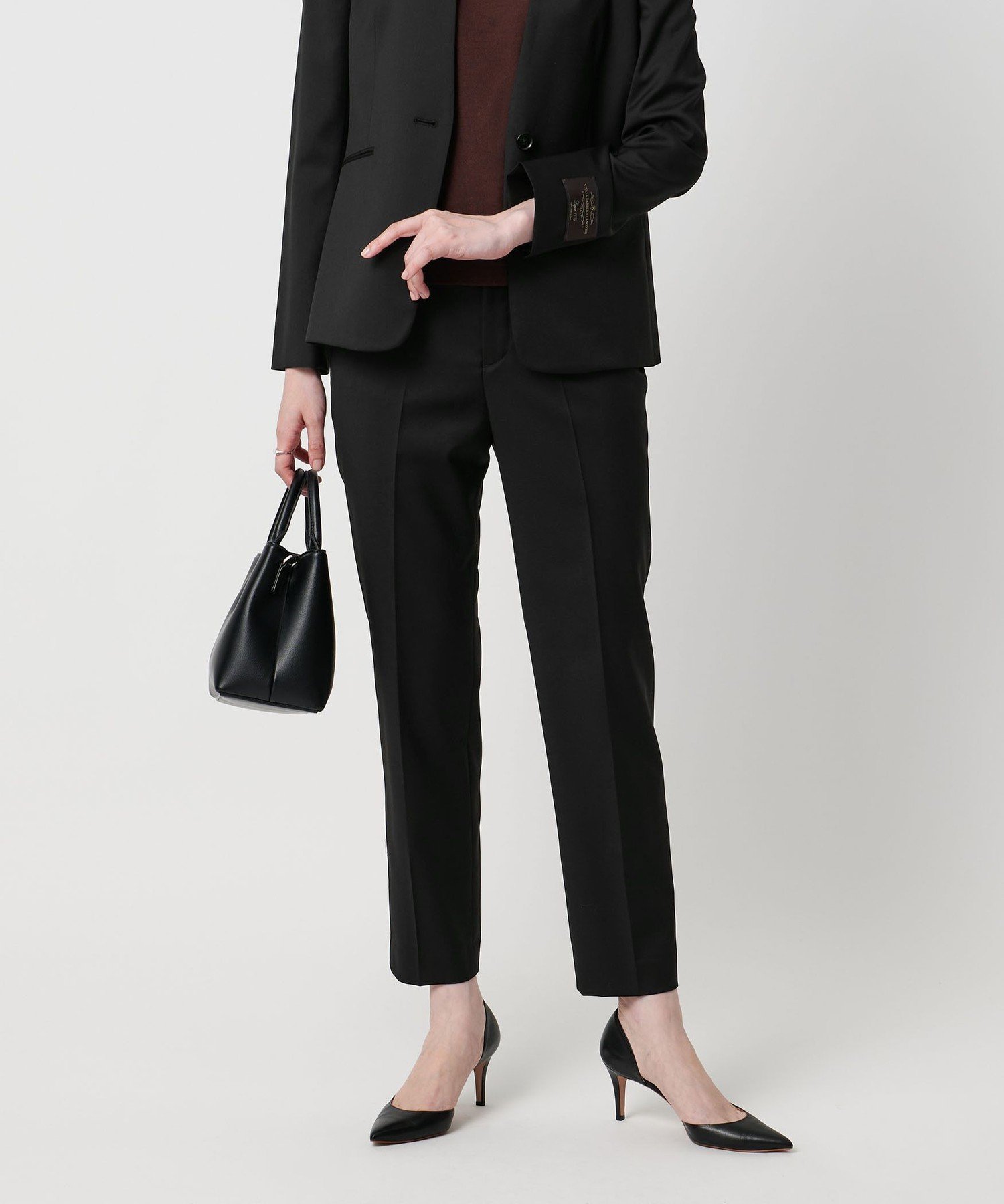 【ユナイテッドアローズ/UNITED ARROWS】のCANONICO スリムテーパードパンツ インテリア・キッズ・メンズ・レディースファッション・服の通販 founy(ファニー) ファッション Fashion レディースファッション Fashion for Women パンツ Pants & Trousers イタリア Italy ジャケット Jacket, Outerwear セットアップ Set-Up, Coordinated Outfit おすすめ Recommended / Our Picks 夏 Summer BLACK|ID: prp329100004806738 ipo3291000000034879917