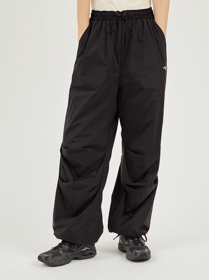 【エミ/emmi】のMizuno】ブレスサーモパンツ インテリア・キッズ・メンズ・レディースファッション・服の通販 founy(ファニー) 　ファッション　Fashion　レディースファッション　Fashion for Women　パンツ　Pants & Trousers　スピンドル　Spindle, Drawcord　ワイド　Wide, Wide Fit　BLK[009]|ID: prp329100004806809 ipo3291000000034880530