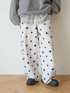 【エミ/emmi】のフラワーエンブロイダリーウエストゴムパンツ 人気、トレンドファッション・服の通販 founy(ファニー) ファッション Fashion レディースファッション Fashion for Women パンツ Pants & Trousers スマート Smart, Elegant ポケット Pocket, Pocket Detail リラックス Relax, Relaxed Fit thumbnail MIX[930]|ID: prp329100004806817 ipo3291000000034880615